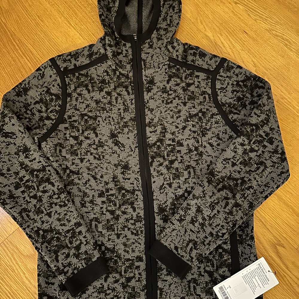 🍋BNWT Lululemon Men’s Wind Down Hoodie L 🍋